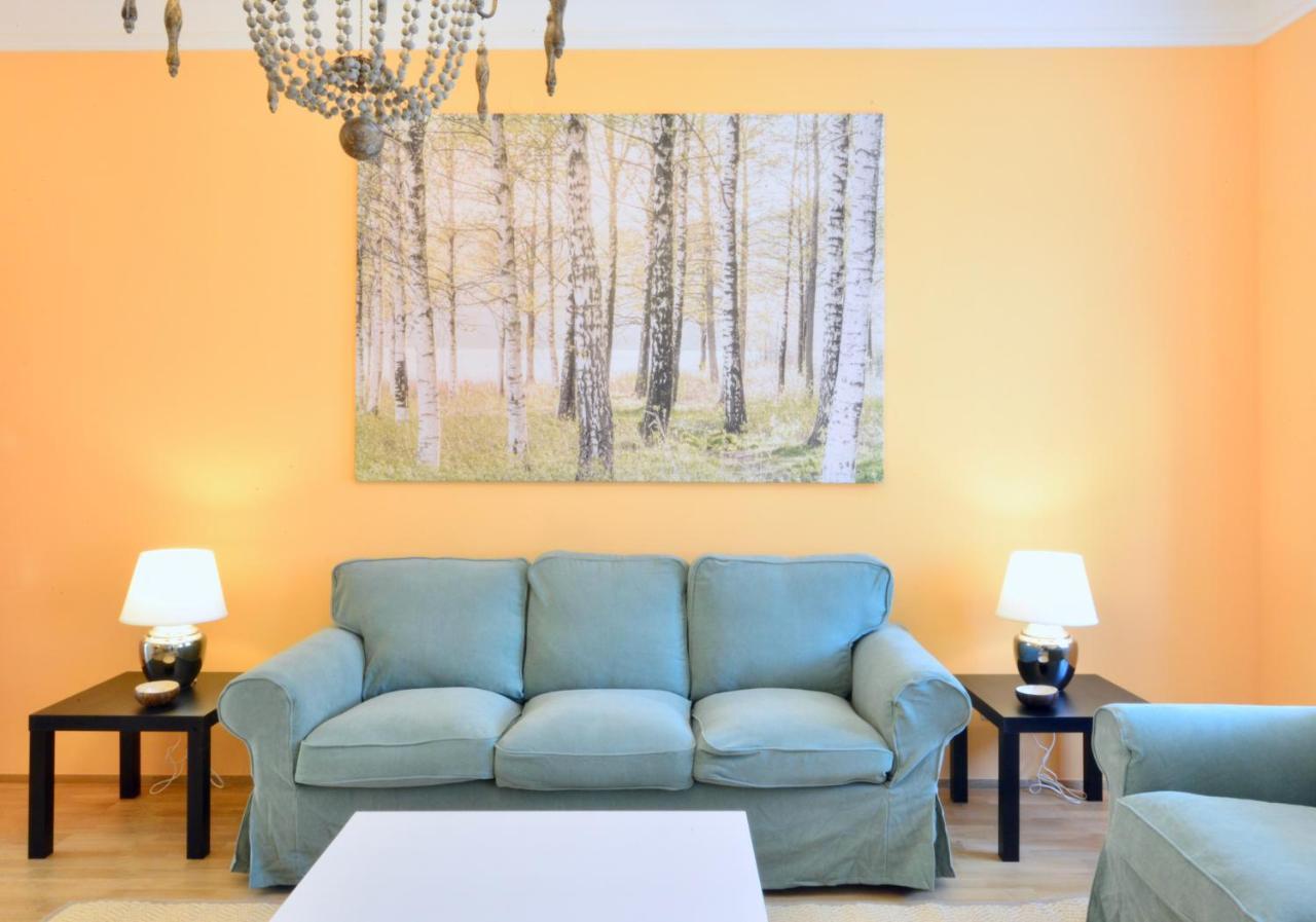 Spacious And Comfy With 3 Bedrooms Viena Exterior foto