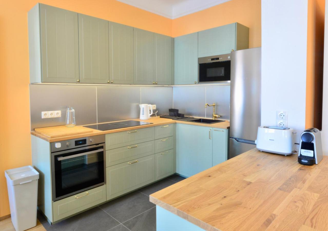 Spacious And Comfy With 3 Bedrooms Viena Exterior foto